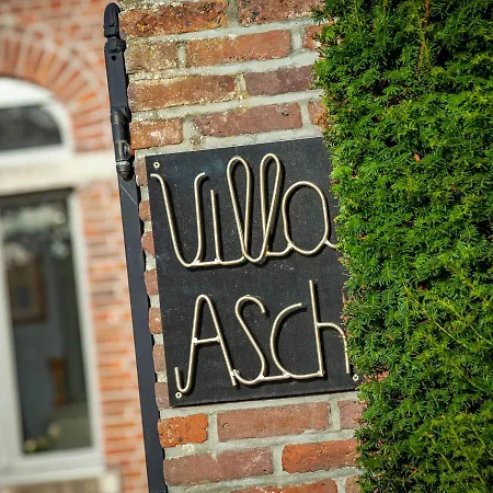 Asch Βίλα As